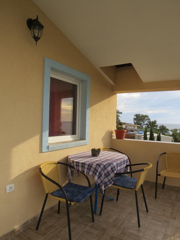 Apartments Volaric Sutomore Luaran gambar