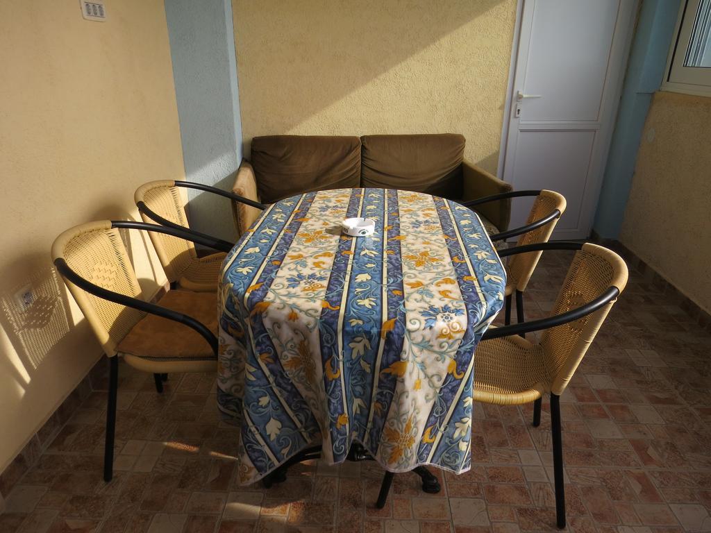 Apartments Volaric Sutomore Luaran gambar