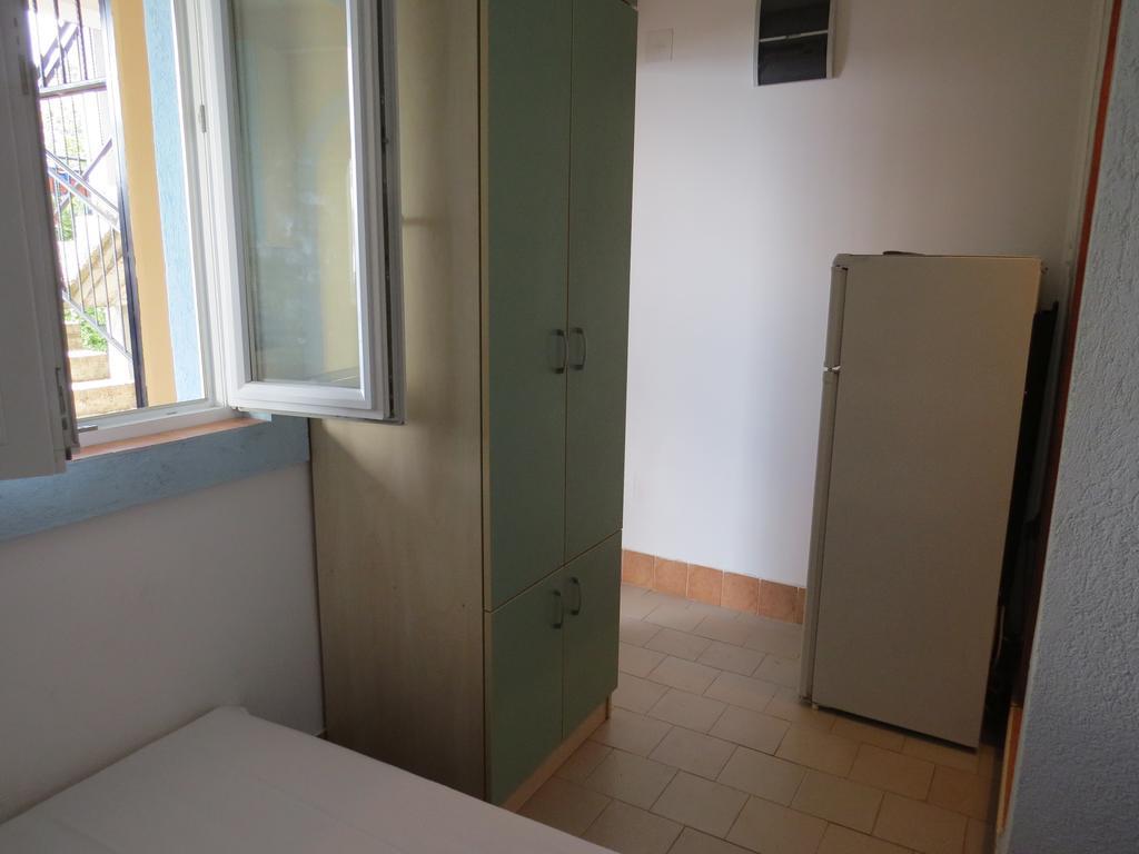 Apartments Volaric Sutomore Luaran gambar